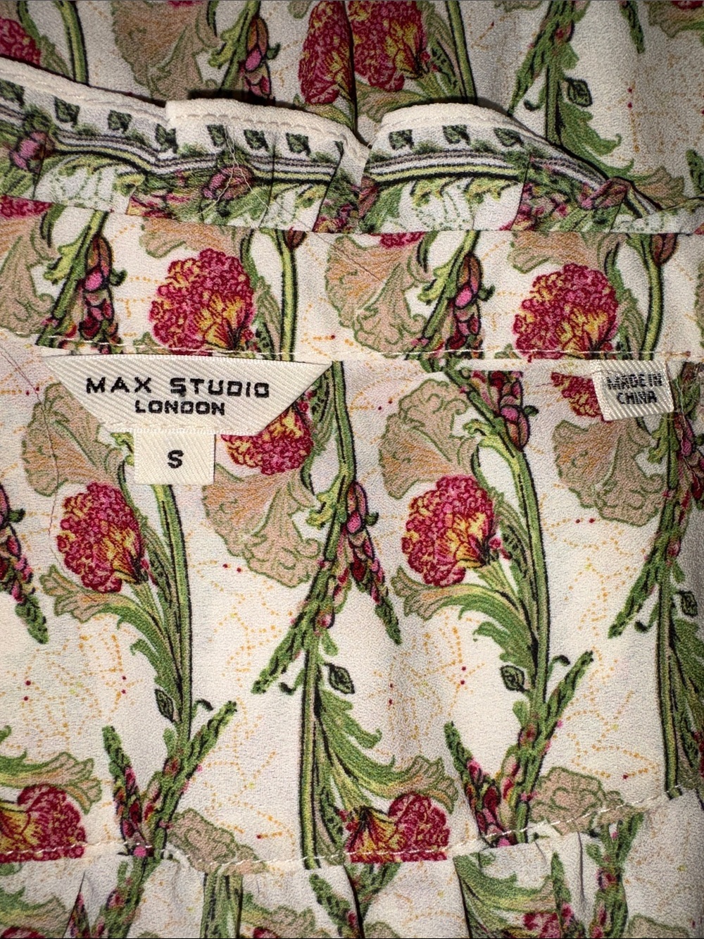Max Studio Floral Maxi Dress in Cream and Green - Picture 5 of 6